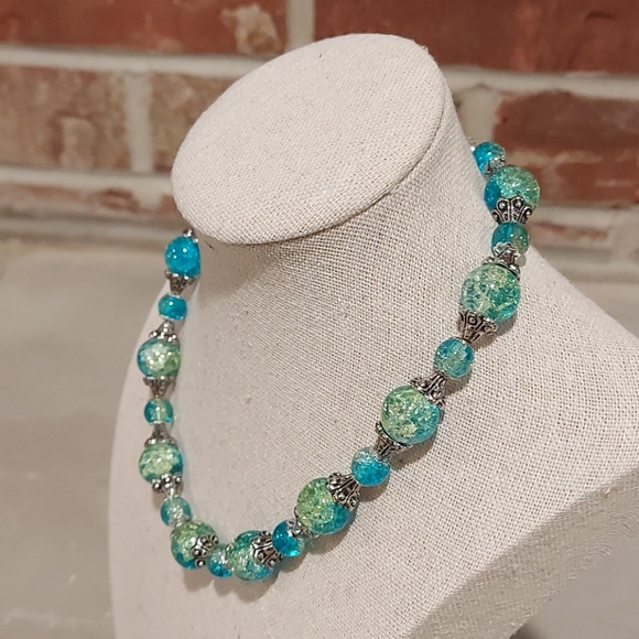 Blue and Green Crystal Necklace - Picture 3 of 10